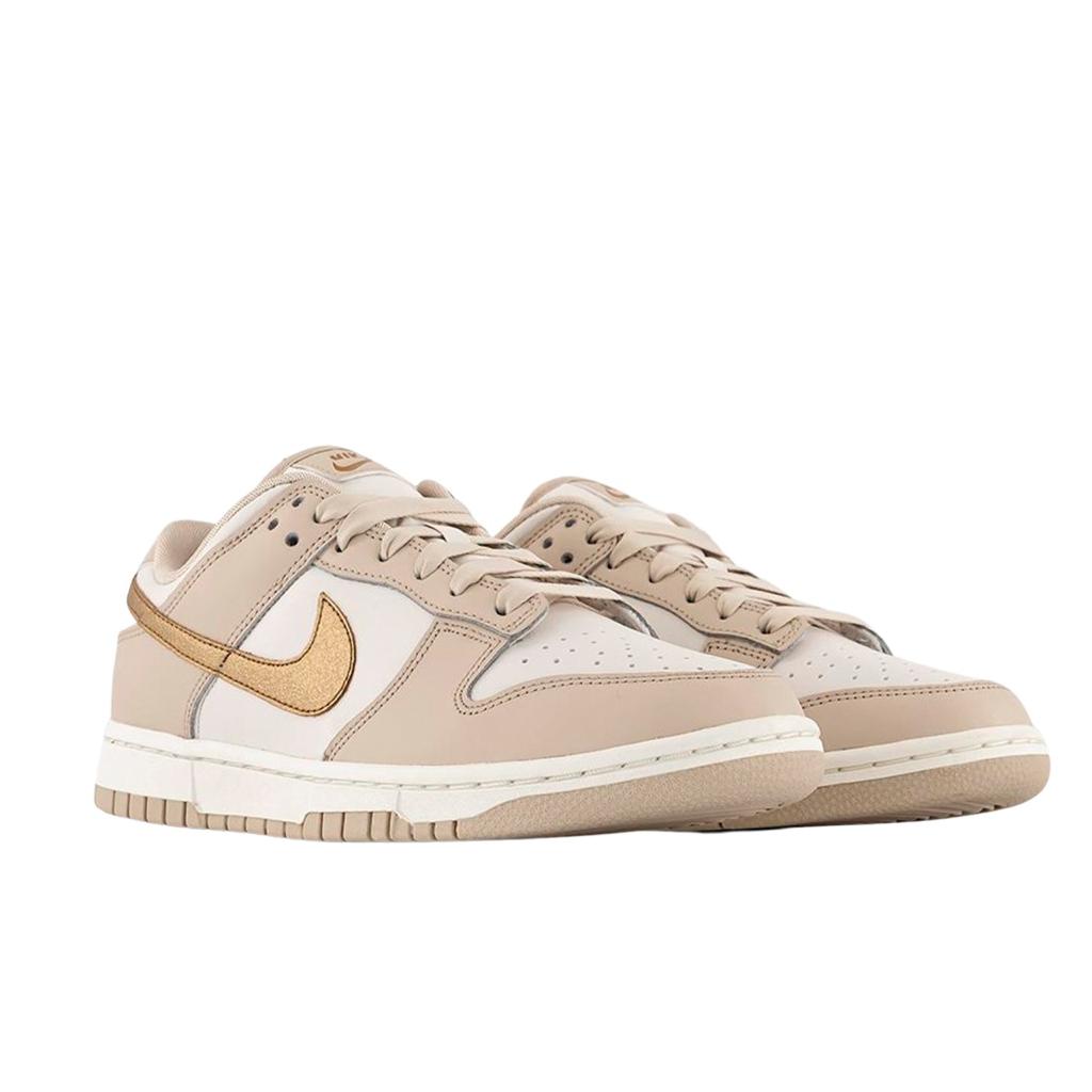 Tênis Nike SB Dunk